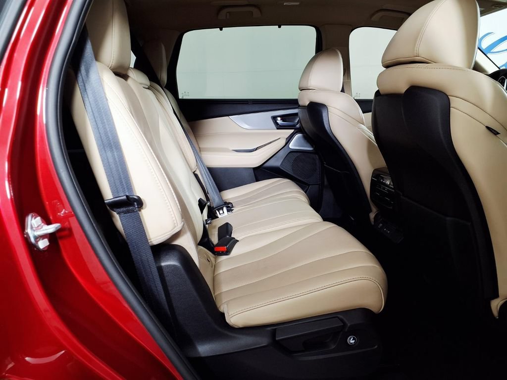 Used 2025 Acura MDX FWD w/ Technology Package image 11