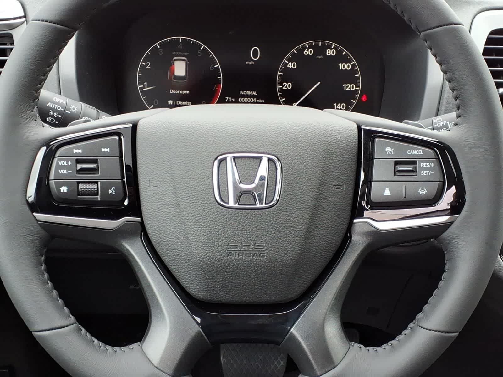 New 2026 Honda Odyssey Touring image 15
