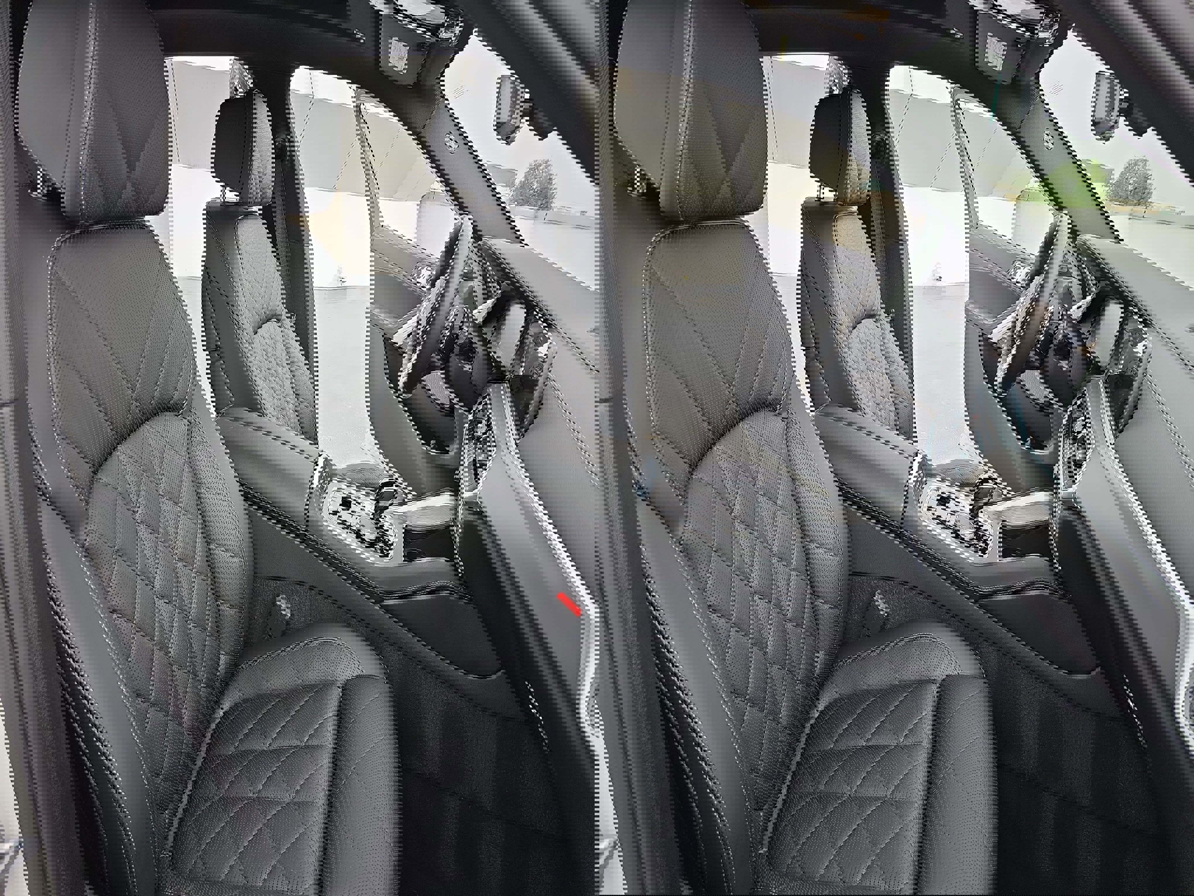 Used 2023 BMW X6 xDrive40i w/ M Sport Package AWD/4WD image 10