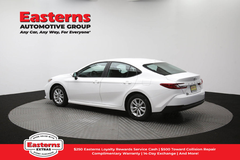 Used 2025 Toyota Camry LE FWD image 63
