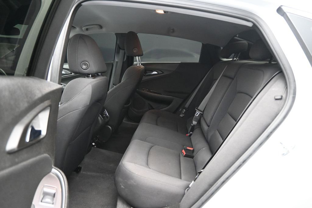 Used 2023 Chevrolet Malibu LT FWD image 23