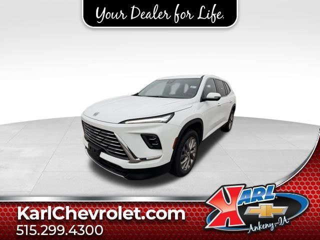 Certified 2025 Buick Enclave Preferred image 1