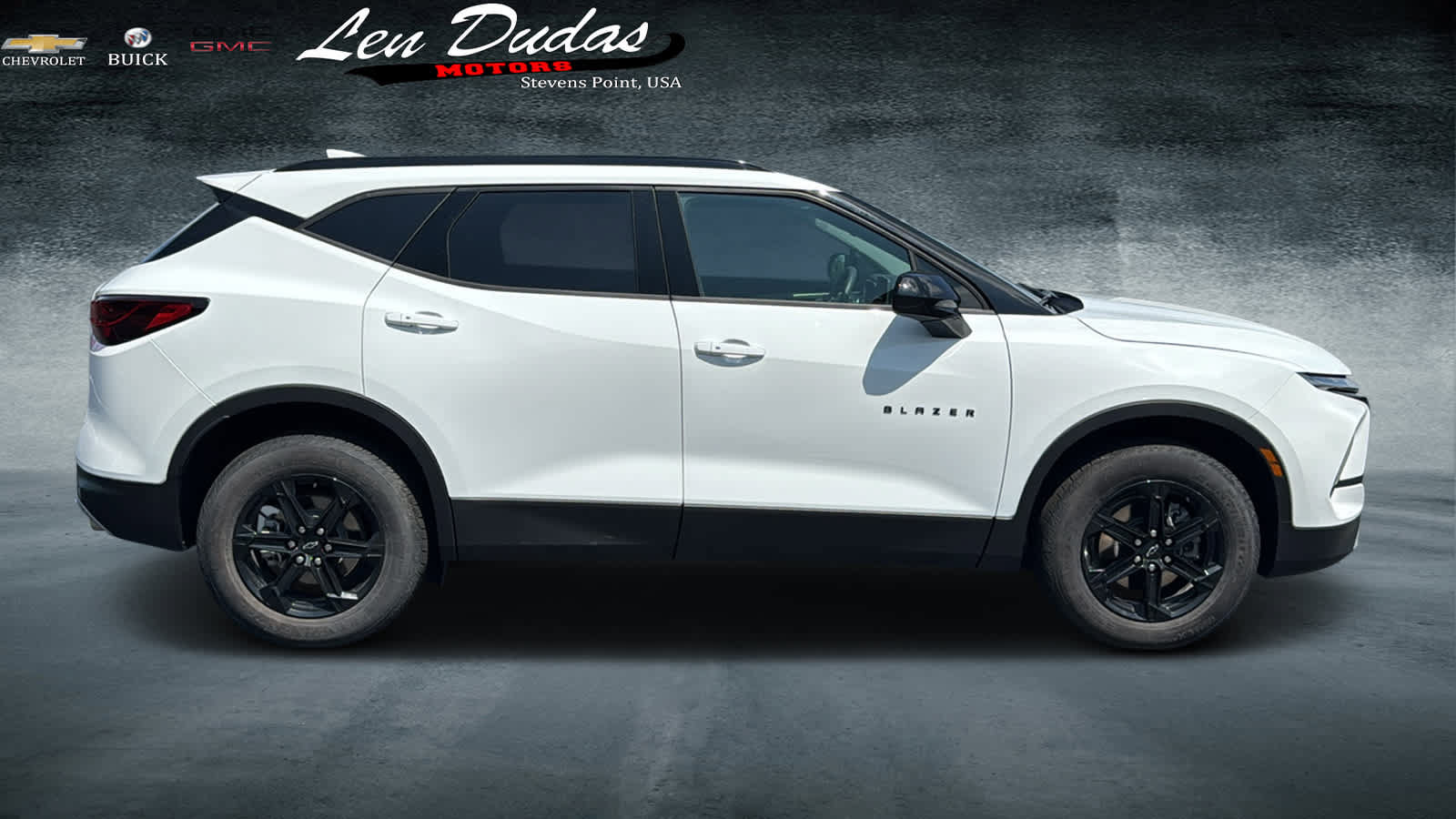 Used 2024 Chevrolet Blazer LT w/ Convenience Package AWD/4WD image 5