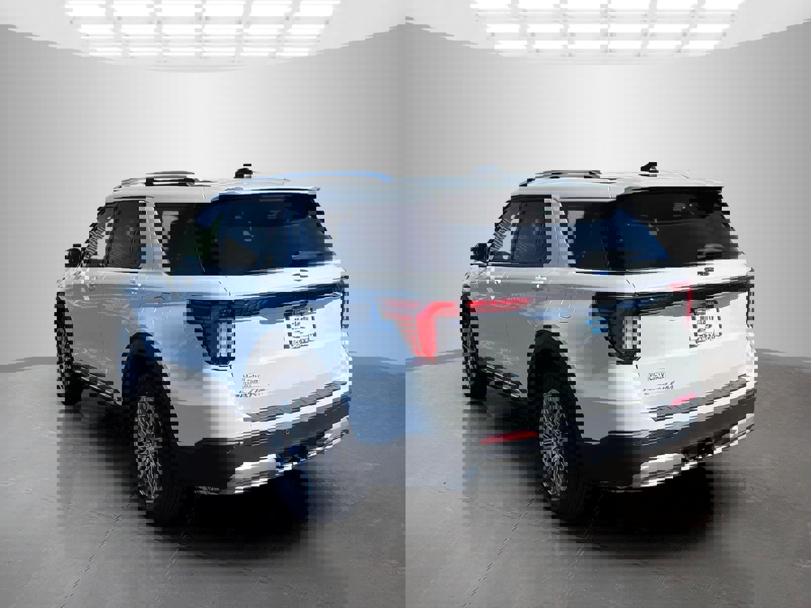 New 2026 Ford Explorer Platinum image 11