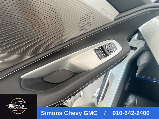 Used 2024 Chevrolet Corvette Stingray Preferred Cpe w/ Z51 Performance Package RWD image 14