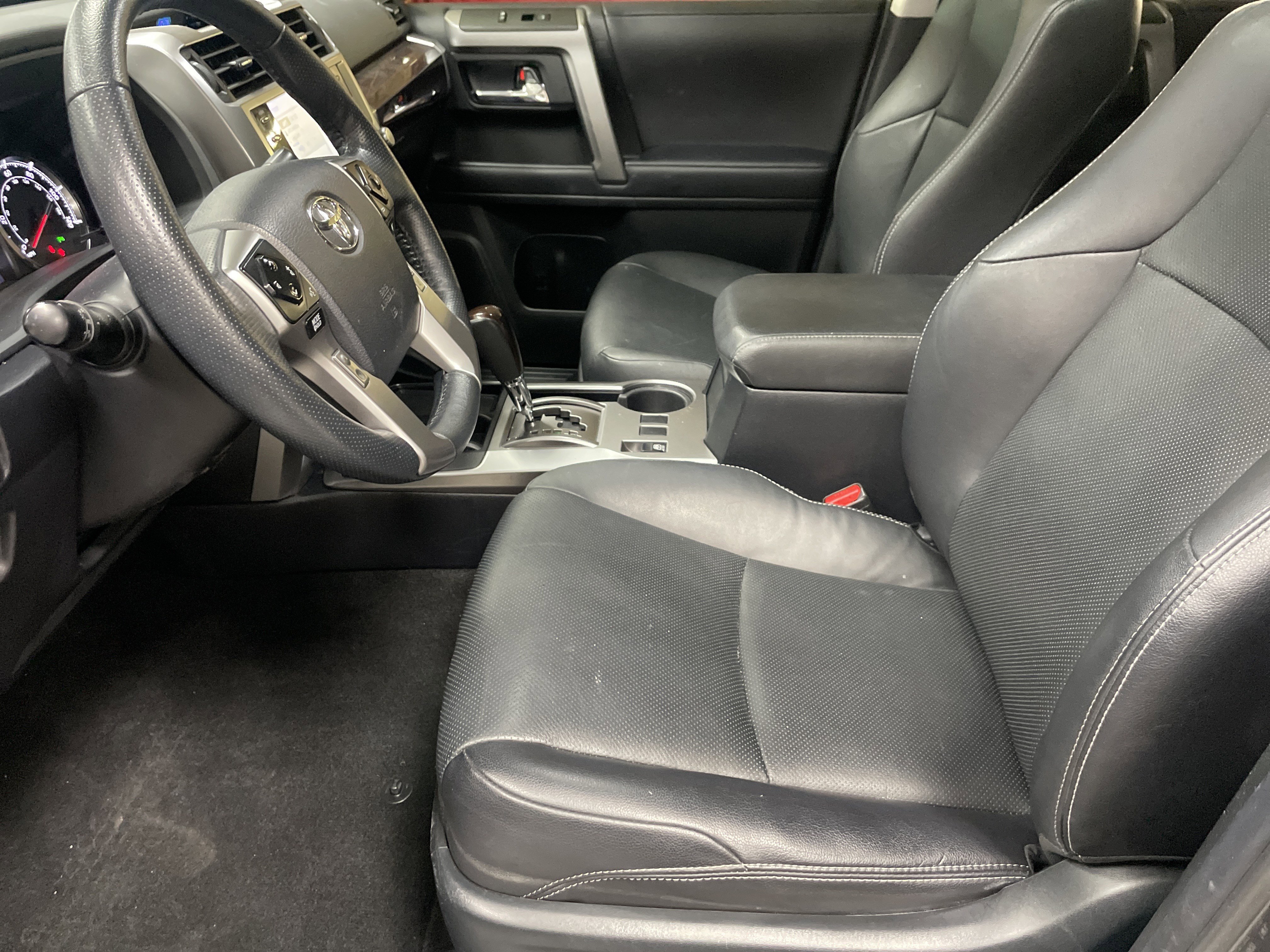 Used 2023 Toyota 4Runner Limited RWD image 16