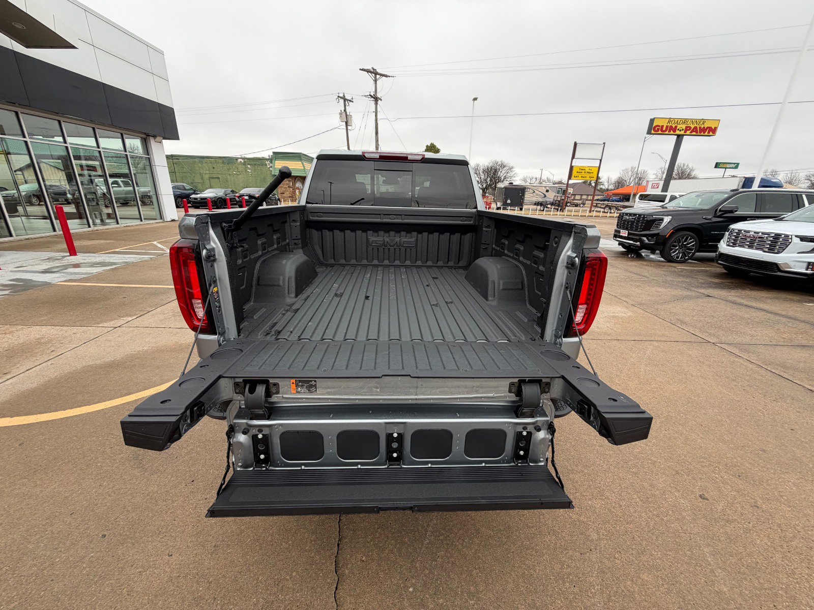 Certified 2025 GMC Sierra 1500 SLT w/ SLT Premium Plus Package image 31