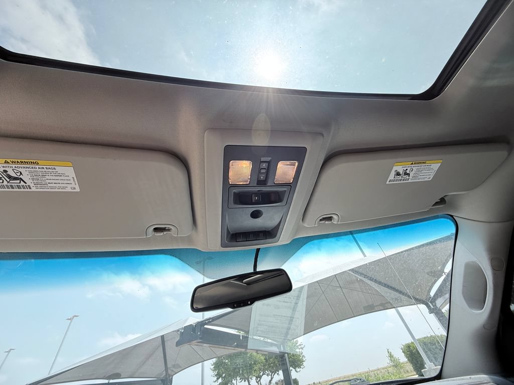 Used 2012 RAM 1500 Sport w/ Sport Premium Group AWD/4WD image 11
