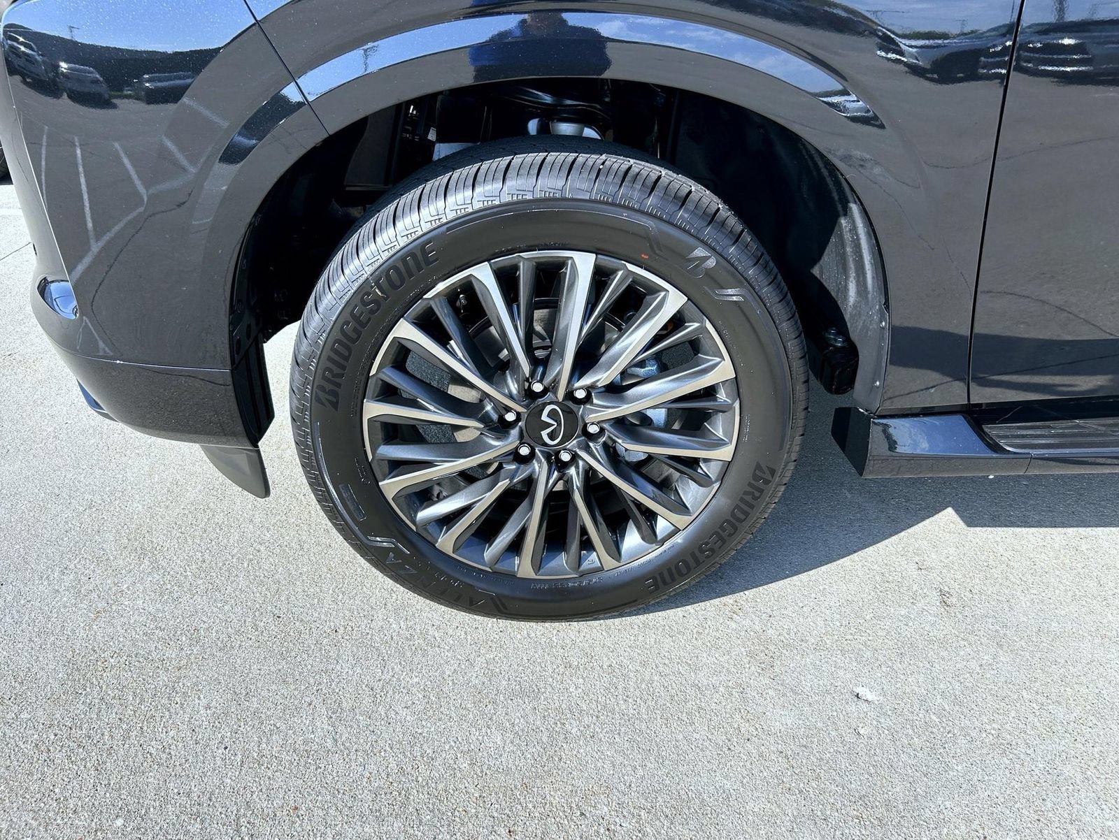 New 2027 INFINITI QX80 Autograph AWD/4WD image 24