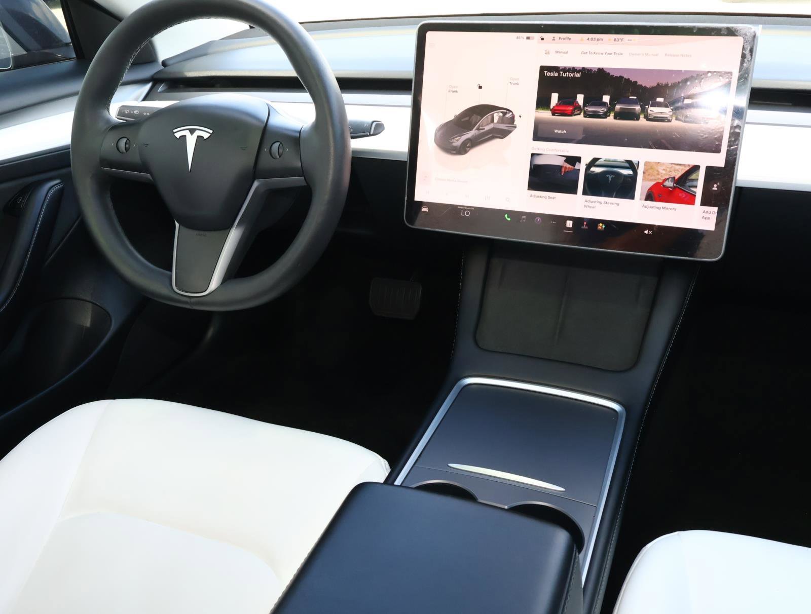 Used 2023 Tesla Model 3 Standard Range image 9