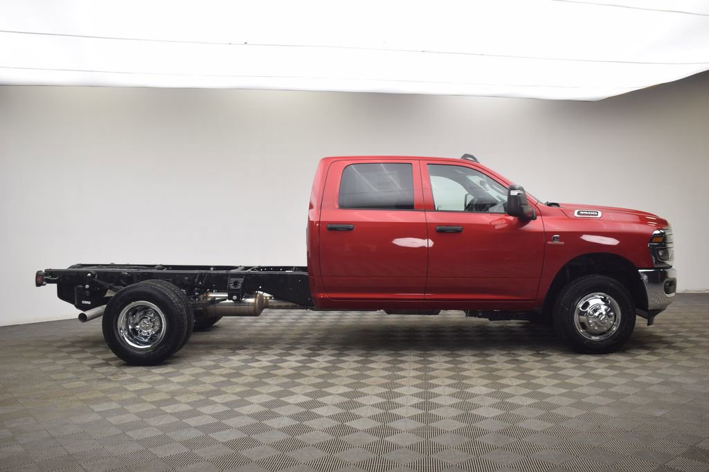 New 2026 RAM 3500 Tradesman w/ Chrome Appearance Group A image 4