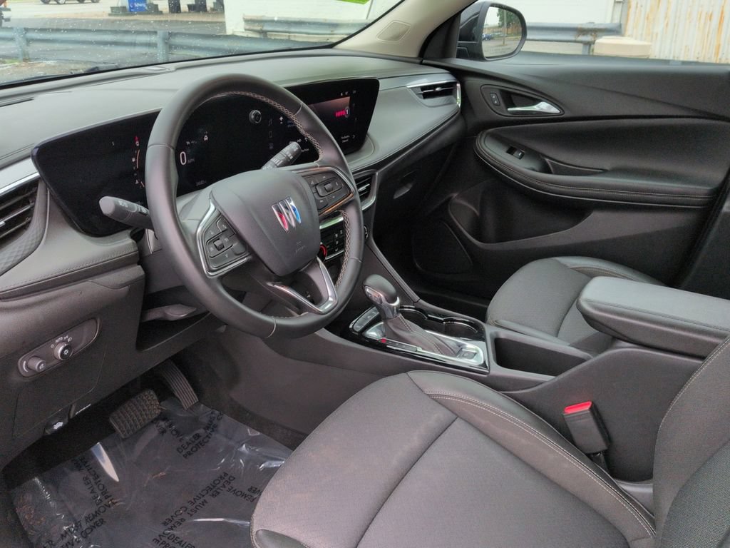 Used 2025 Buick Encore GX Preferred FWD image 35