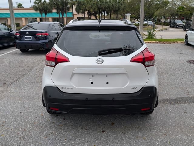 Used 2020 Nissan Kicks SV image 6