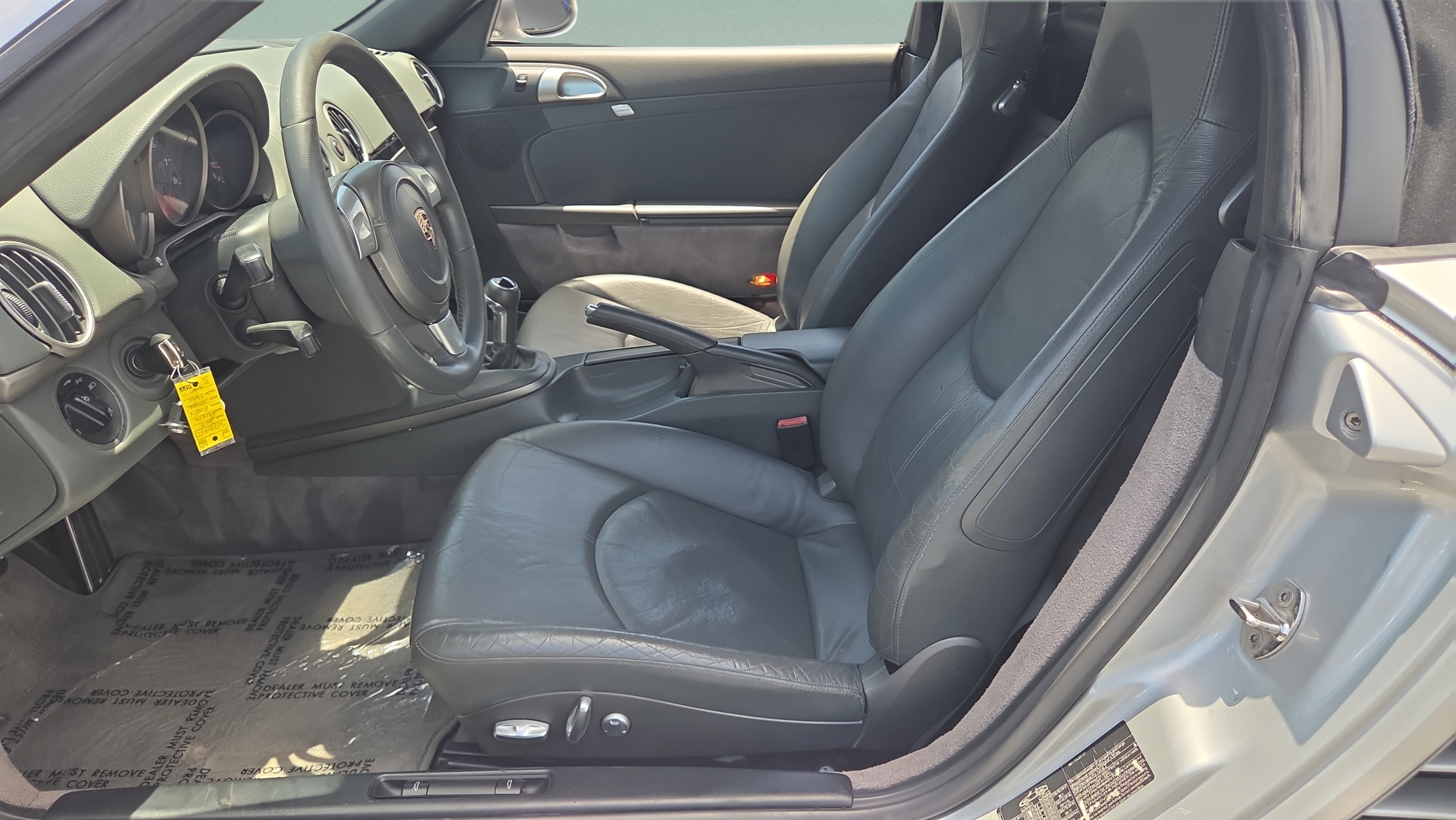 Used 2005 Porsche Boxster RWD image 9