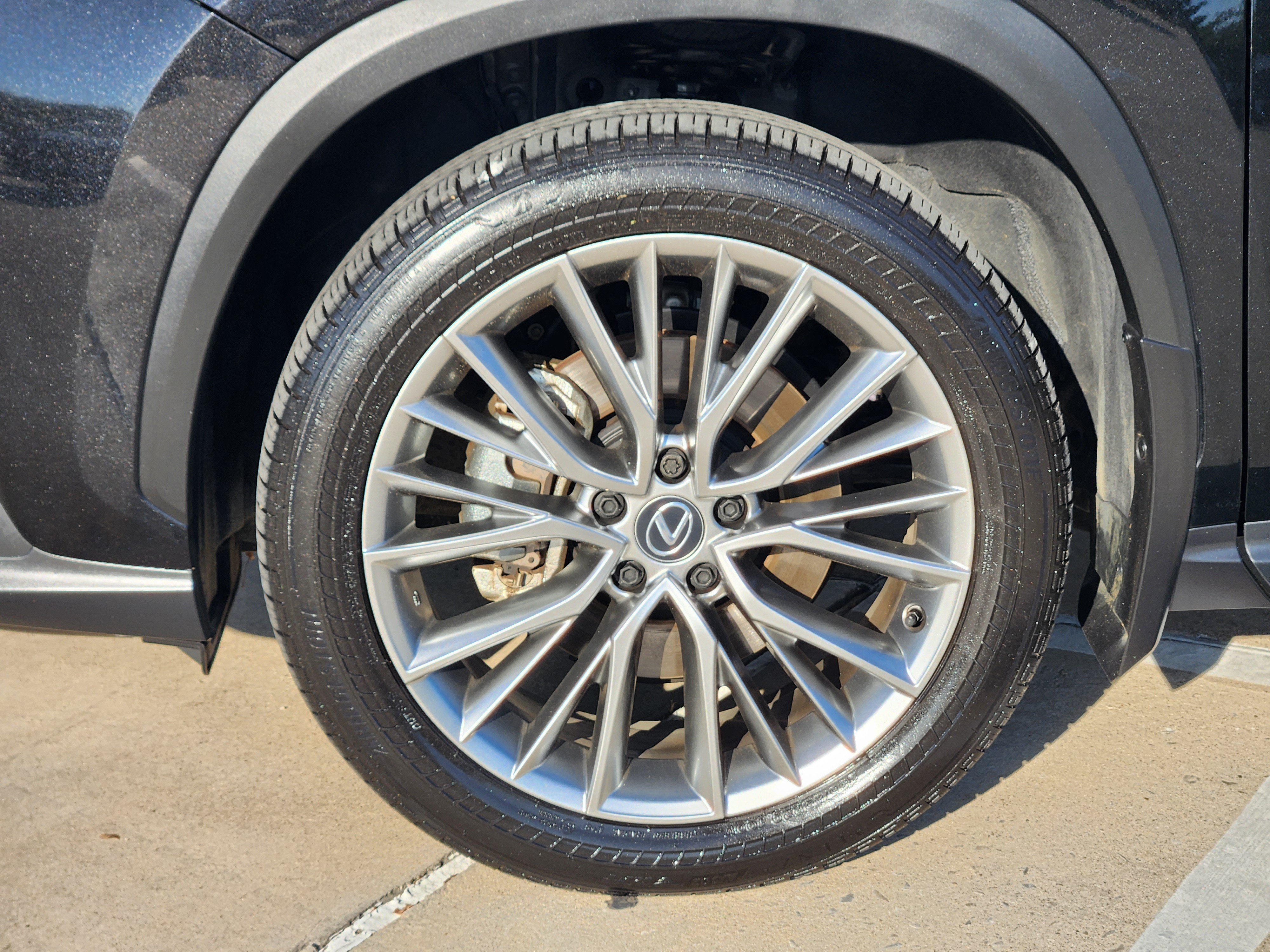 Certified 2025 Lexus NX 350 AWD w/ Accessory Package (2T) image 7