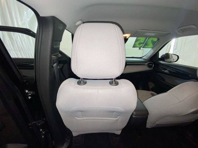 Used 2025 Chevrolet TrailBlazer LT AWD/4WD image 35