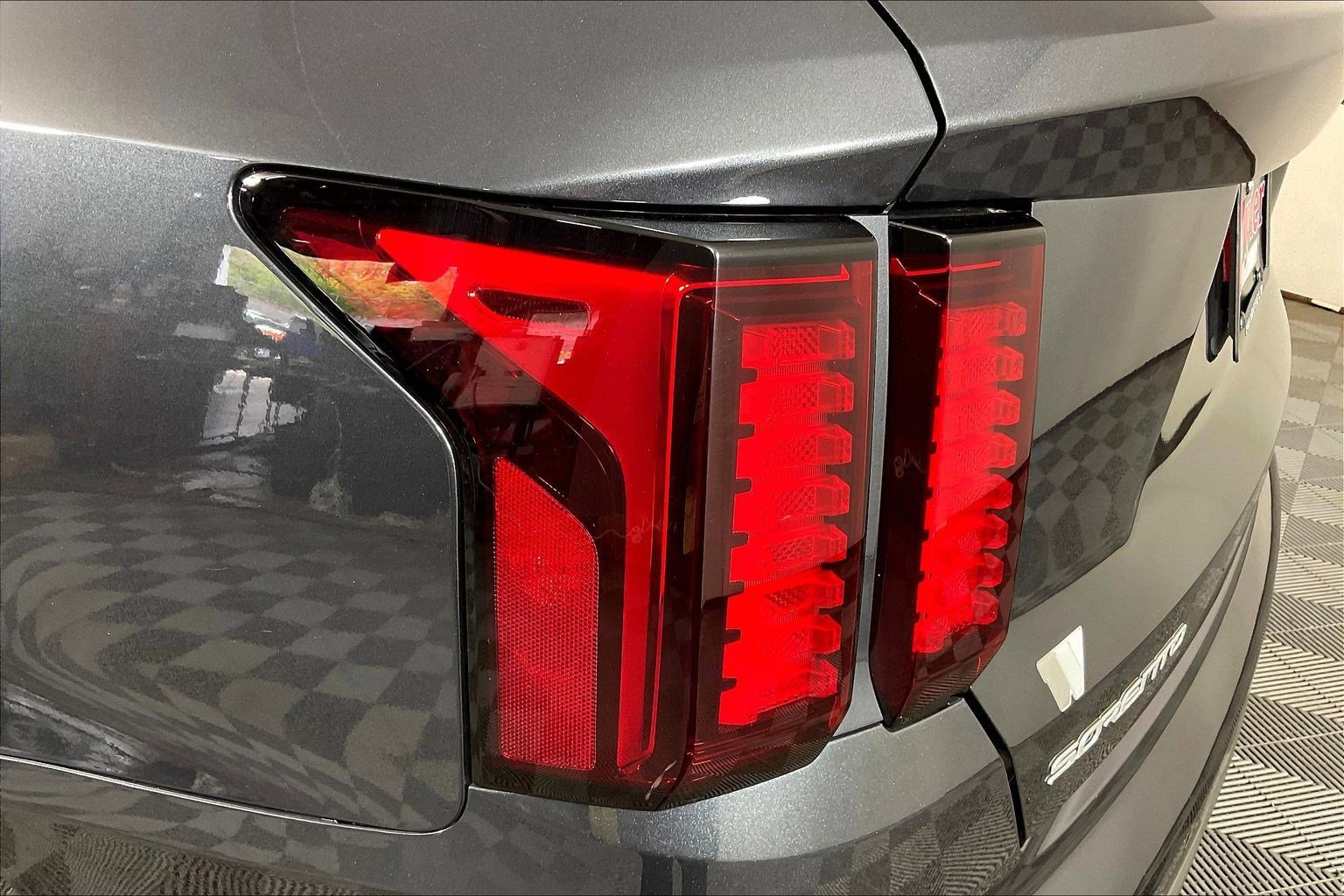 Certified 2023 Kia Sorento S w/ Panoramic Sunroof Package image 23