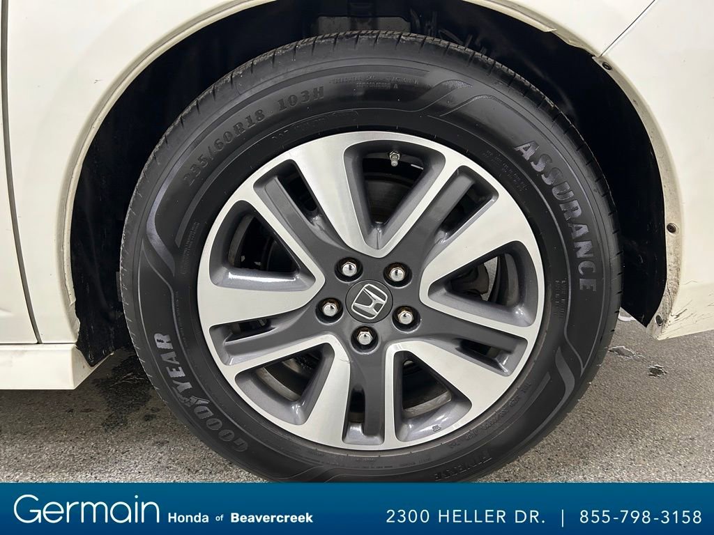 Used 2016 Honda Odyssey Touring Elite image 14