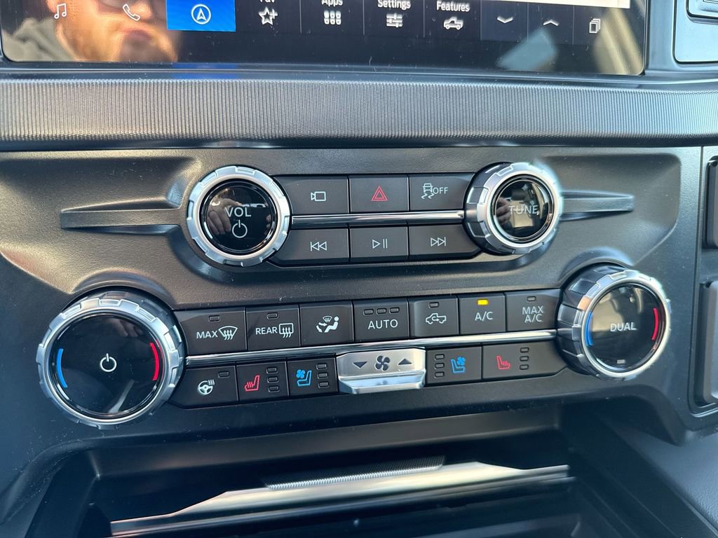 New 2026 Ford F250 Platinum image 21