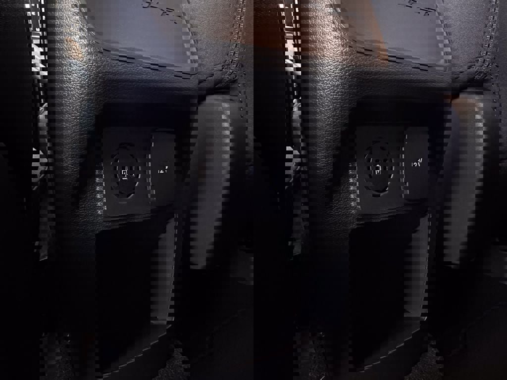 New 2026 Ford Explorer Active image 68