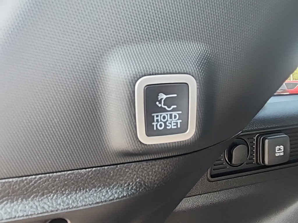 New 2026 Jeep Grand Cherokee Laredo X RWD image 29