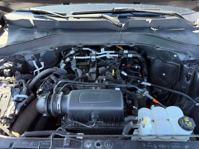 Used 2022 Ford Explorer XLT w/ Equipment Group 202A AWD/4WD image 20