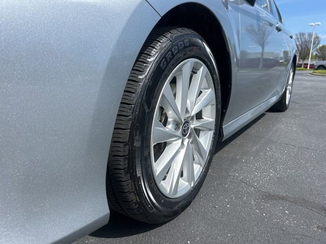 Used 2024 Toyota Camry LE image 10