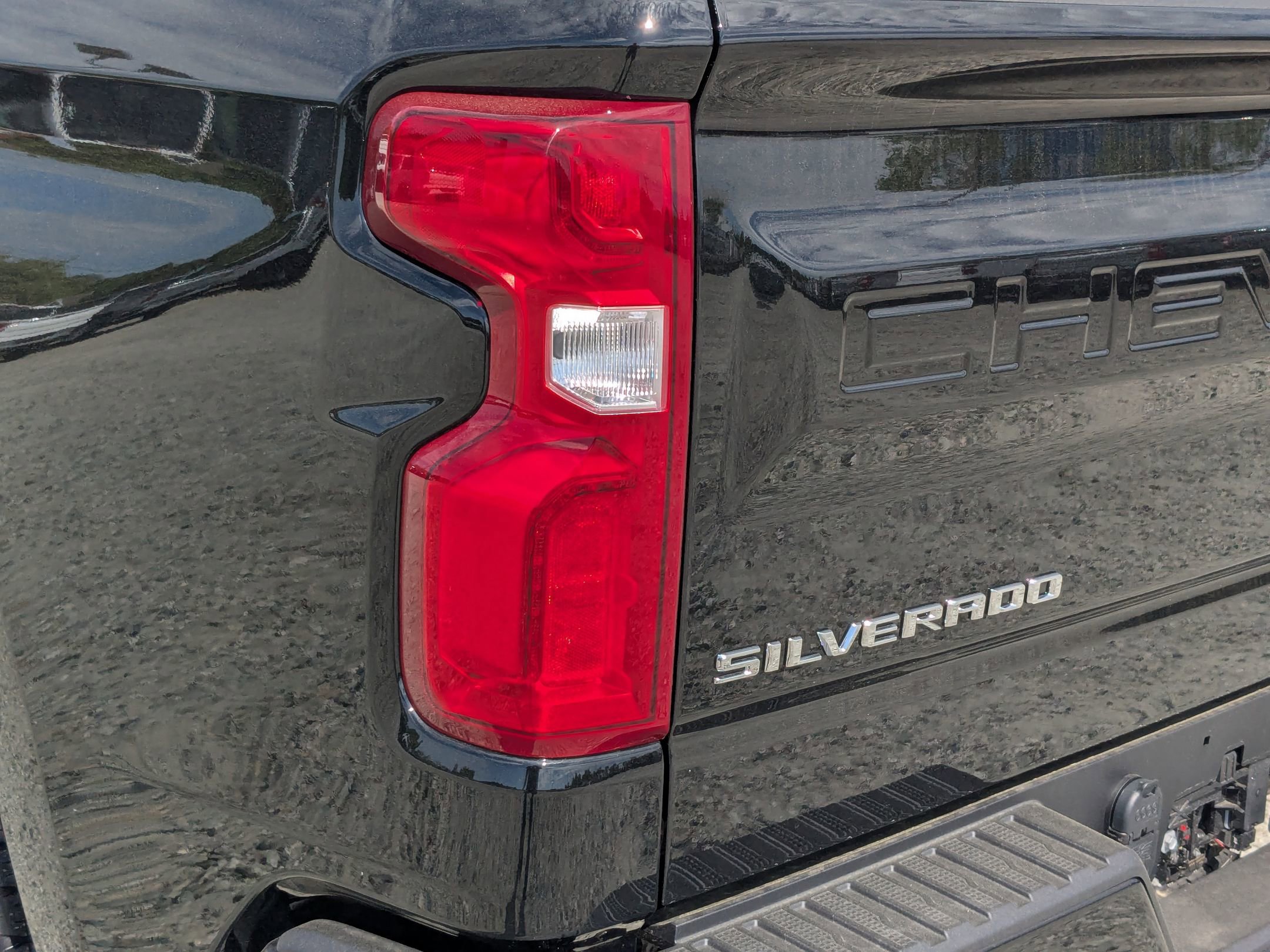 New 2026 Chevrolet Silverado 1500 RST AWD/4WD image 13