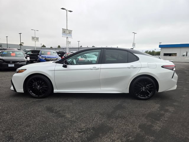 Used 2022 Toyota Camry XSE FWD image 12
