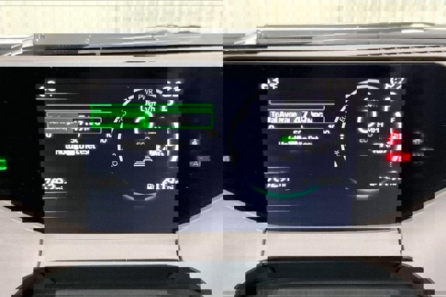 Used 2025 Toyota Prius XLE image 21