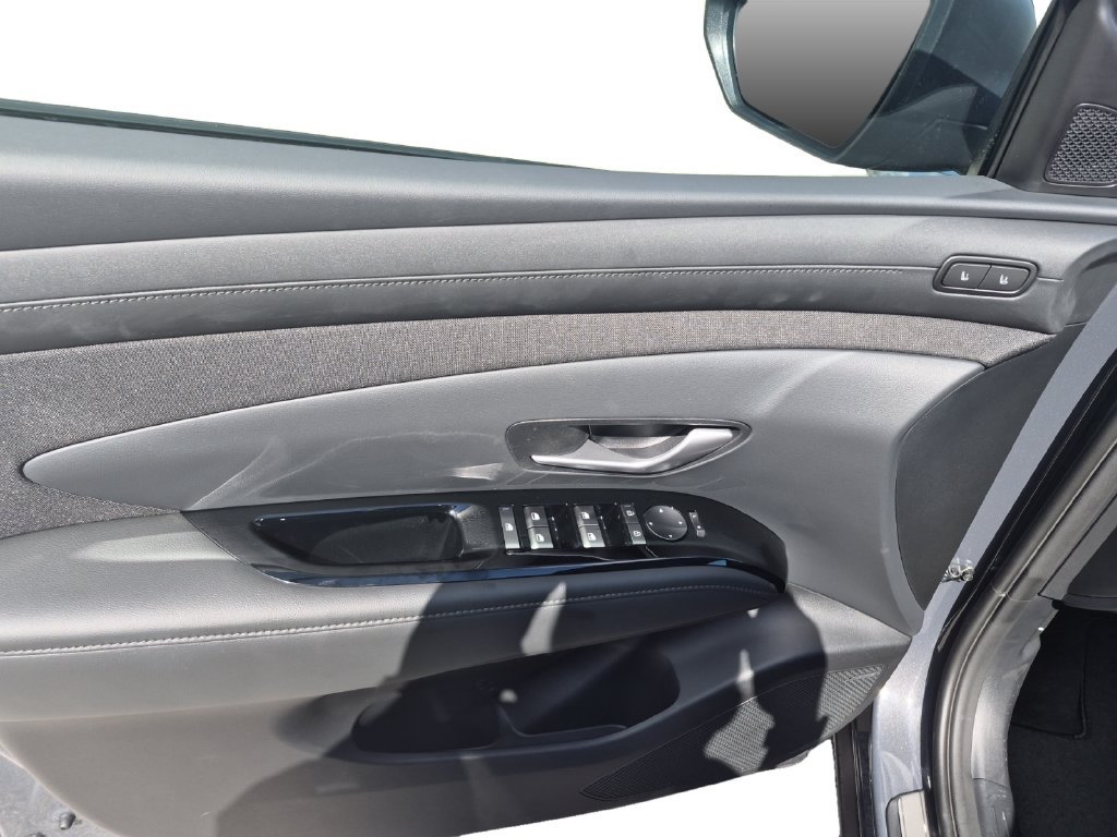 New 2026 Hyundai Tucson Limited AWD/4WD image 10
