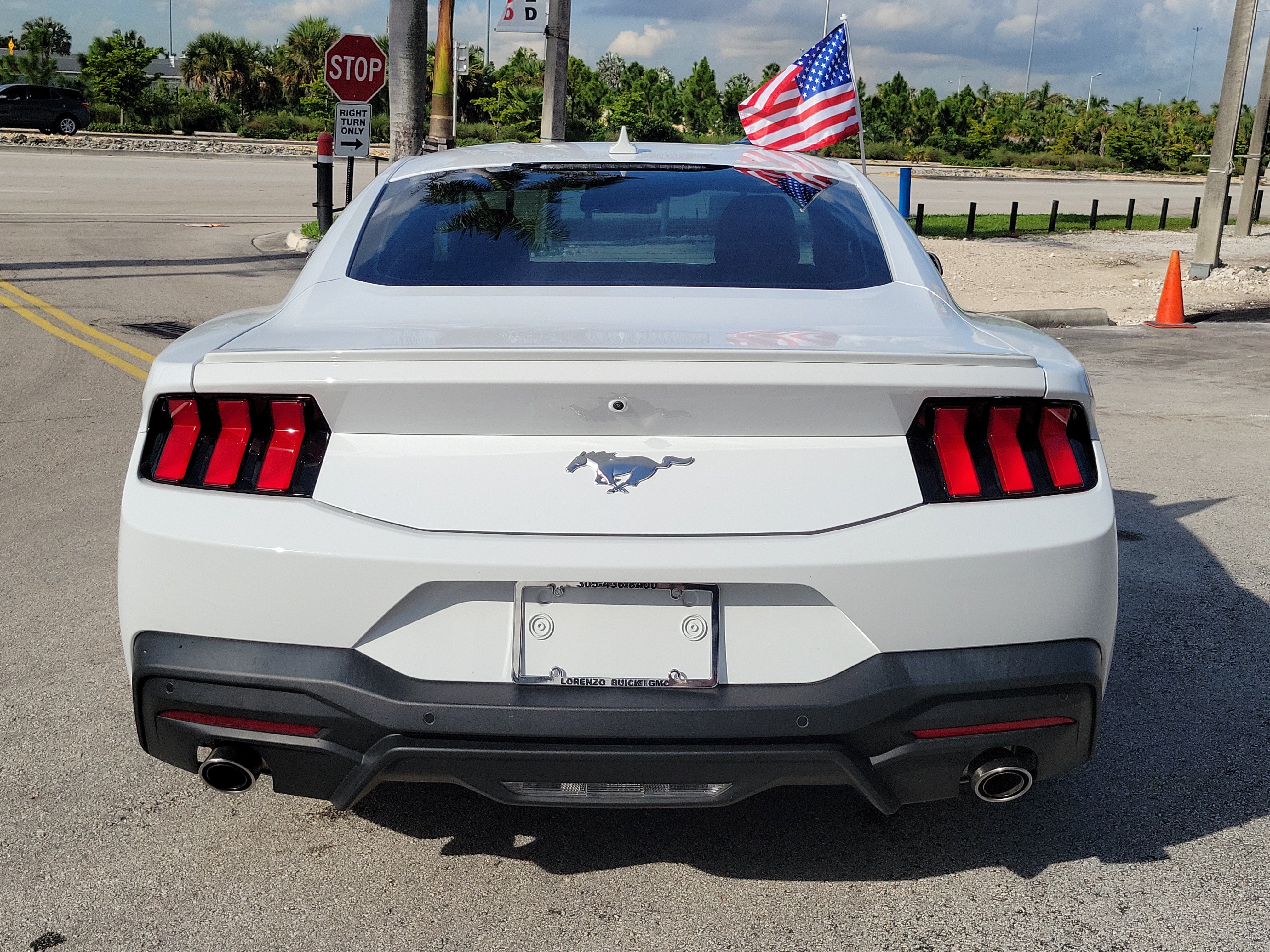 Used 2024 Ford Mustang Premium RWD image 6