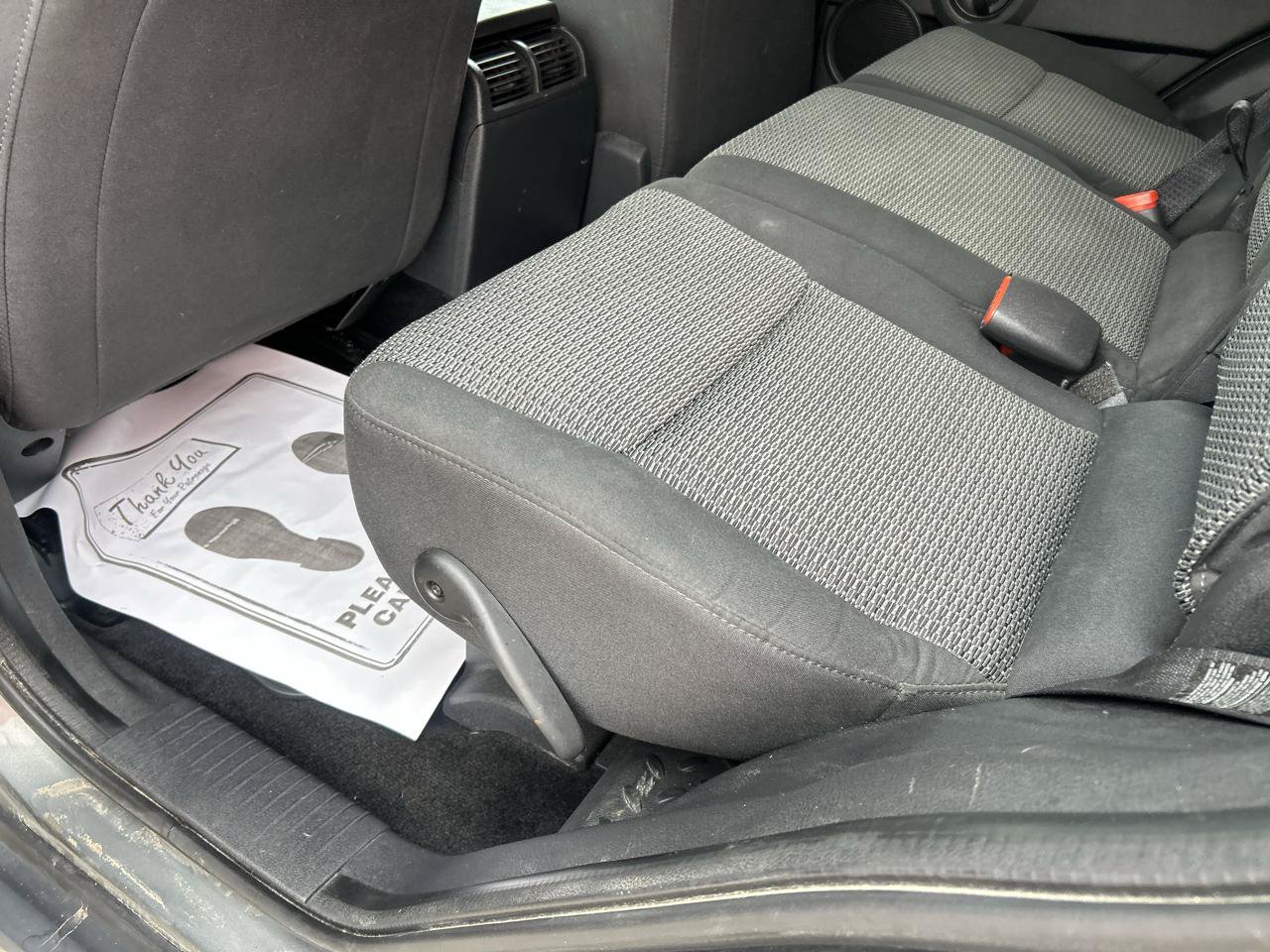 Used 2008 Jeep Commander Sport AWD/4WD image 9