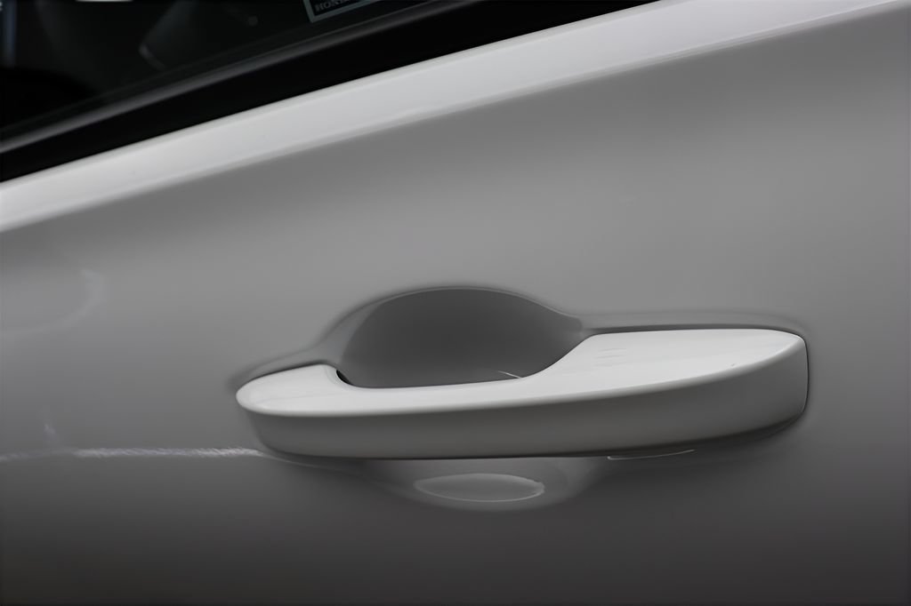 New 2027 Honda HR-V Sport image 6