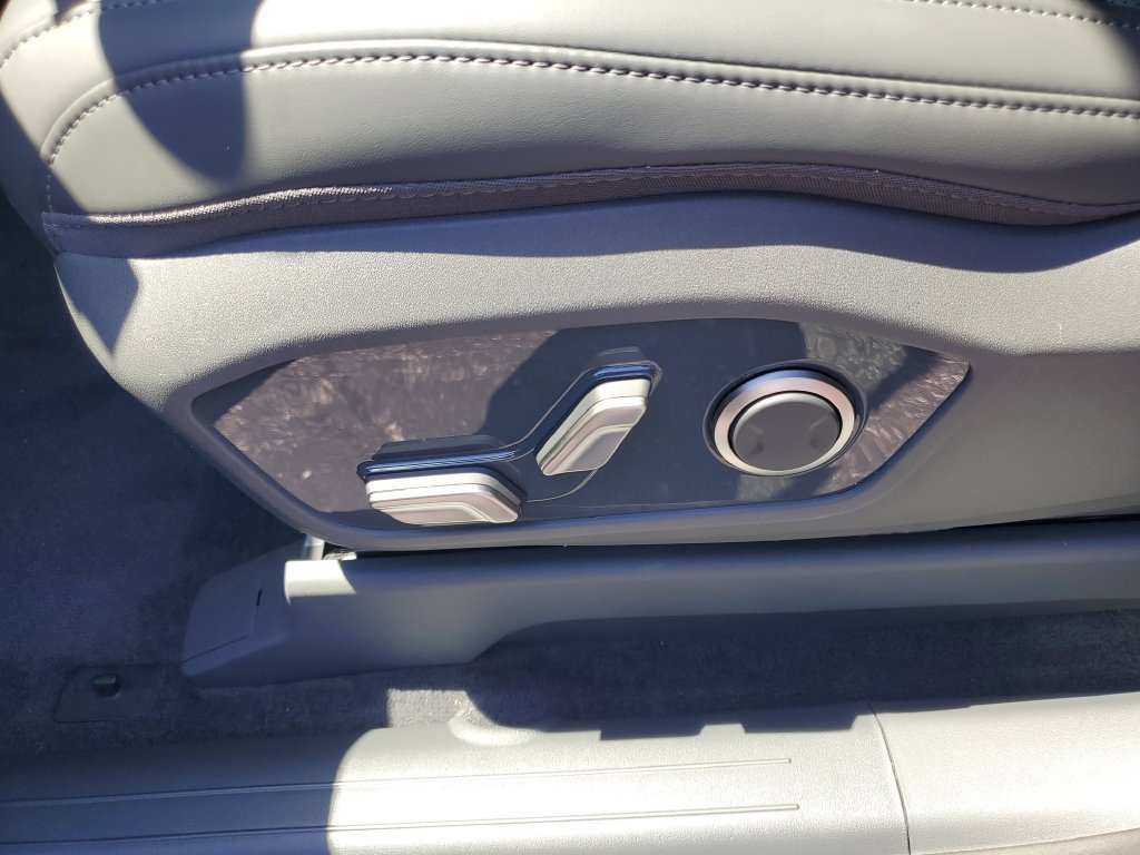 New 2026 Kia EV9 Light RWD image 7