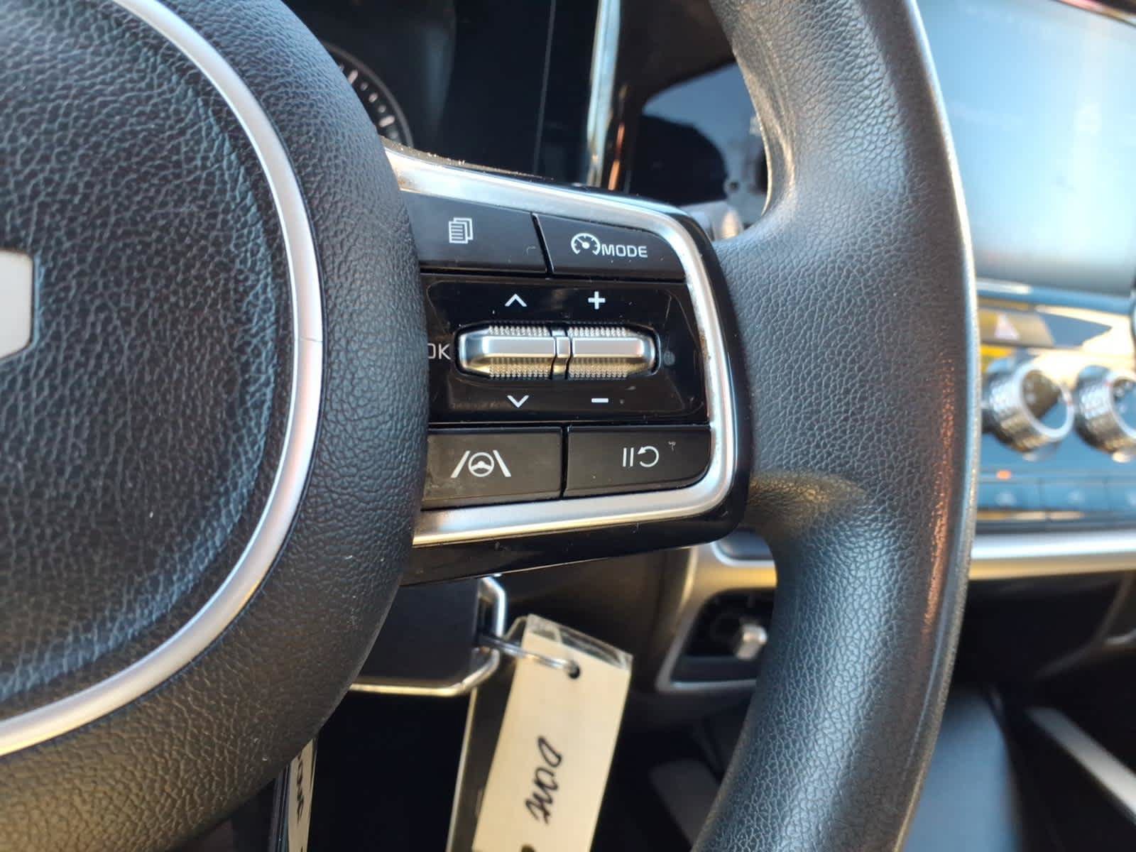 Used 2022 Kia Sorento LX AWD/4WD image 23