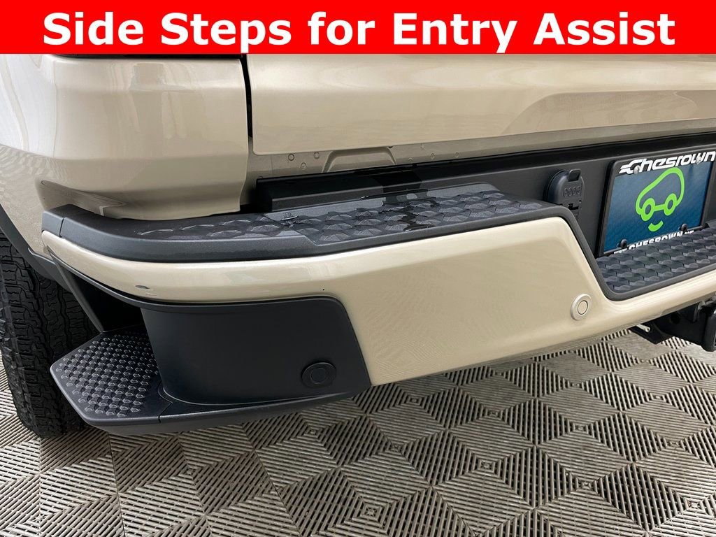 Certified 2024 GMC Canyon AT4 w/ Technology Package image 13