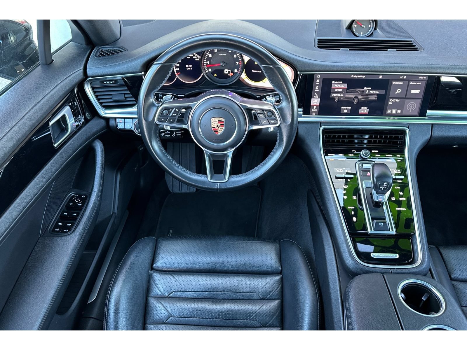 Used 2019 Porsche Panamera 4 AWD/4WD image 15
