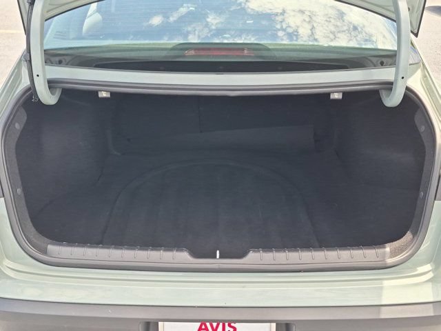 Used 2025 Kia K4 FWD image 28