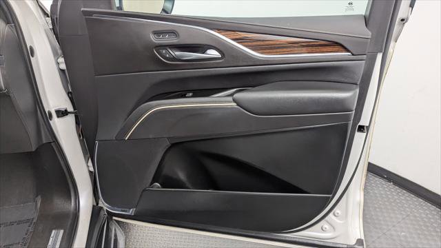 Used 2021 Cadillac Escalade Luxury RWD image 22