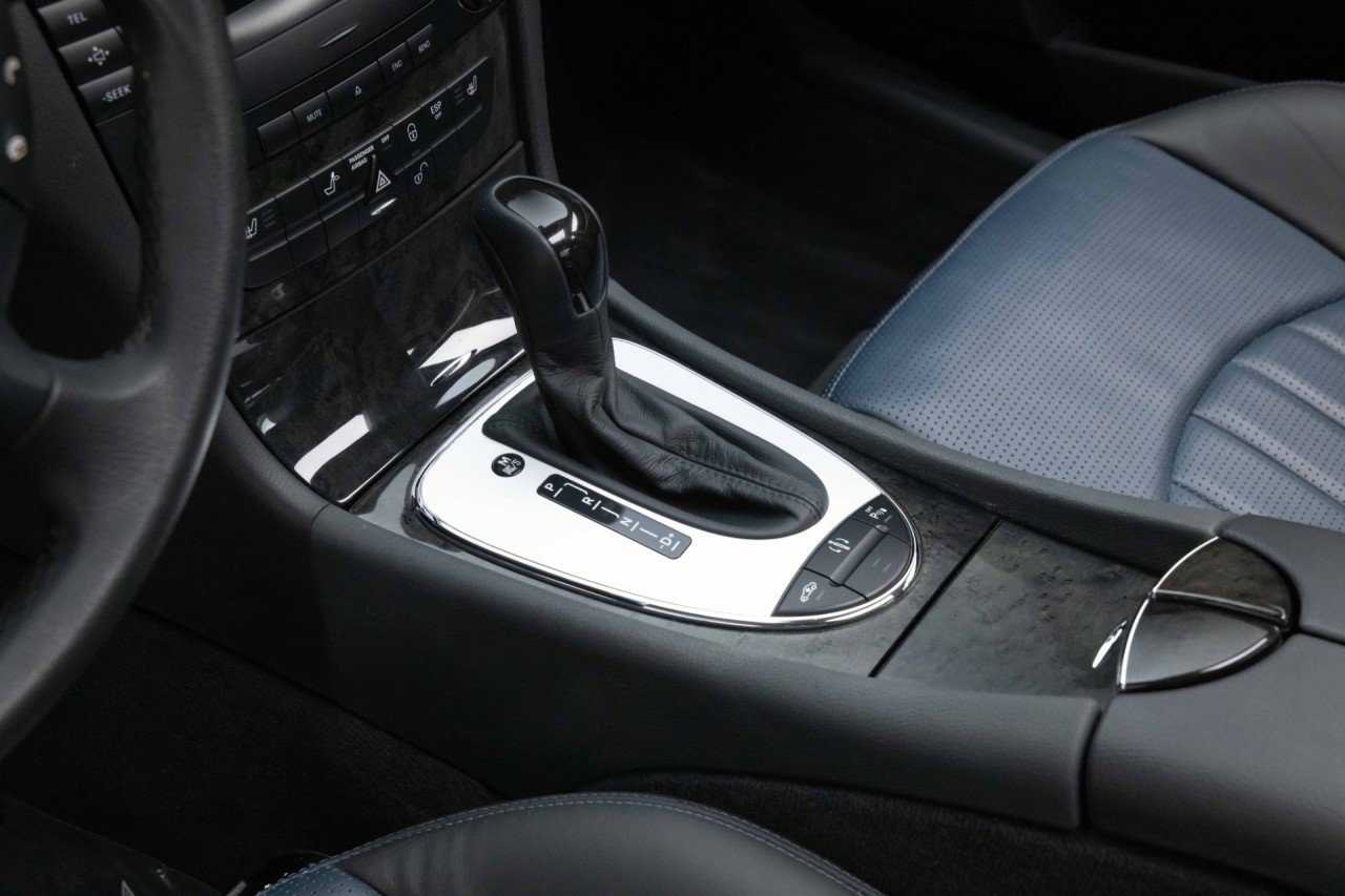 Used 2003 Mercedes-Benz E 55 AMG Sedan image 16