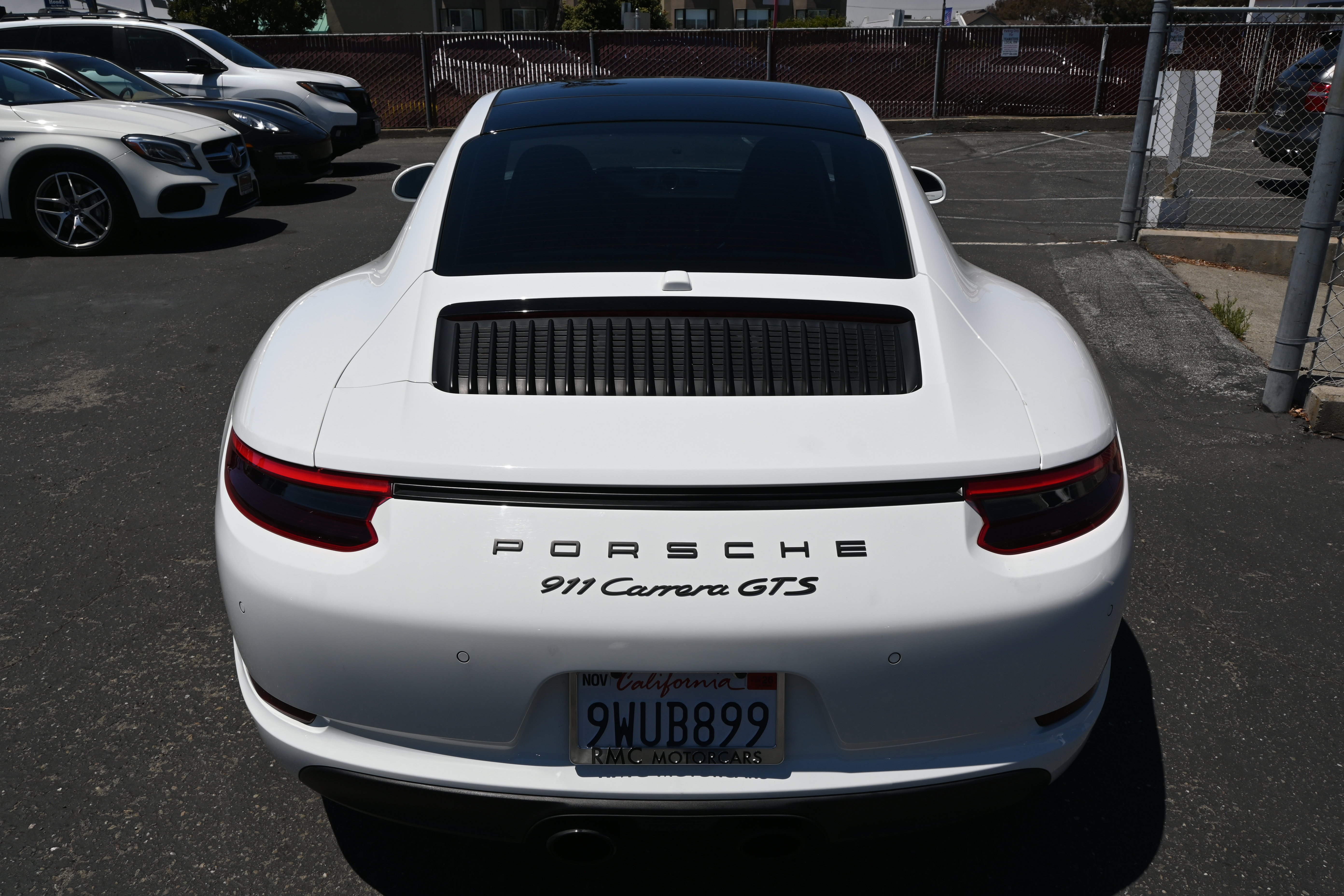 Used 2018 Porsche 911 GT3 RS image 18
