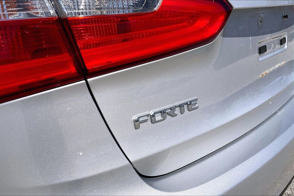 Used 2014 Kia Forte LX w/ Popular Package FWD image 29