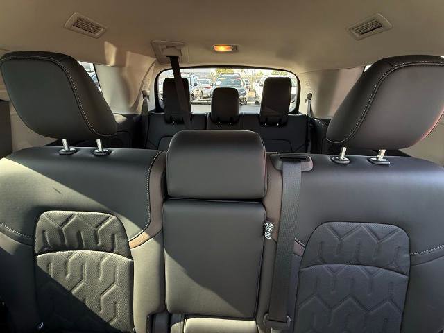 New 2026 Nissan Pathfinder Platinum w/ Cargo Package AWD/4WD image 10