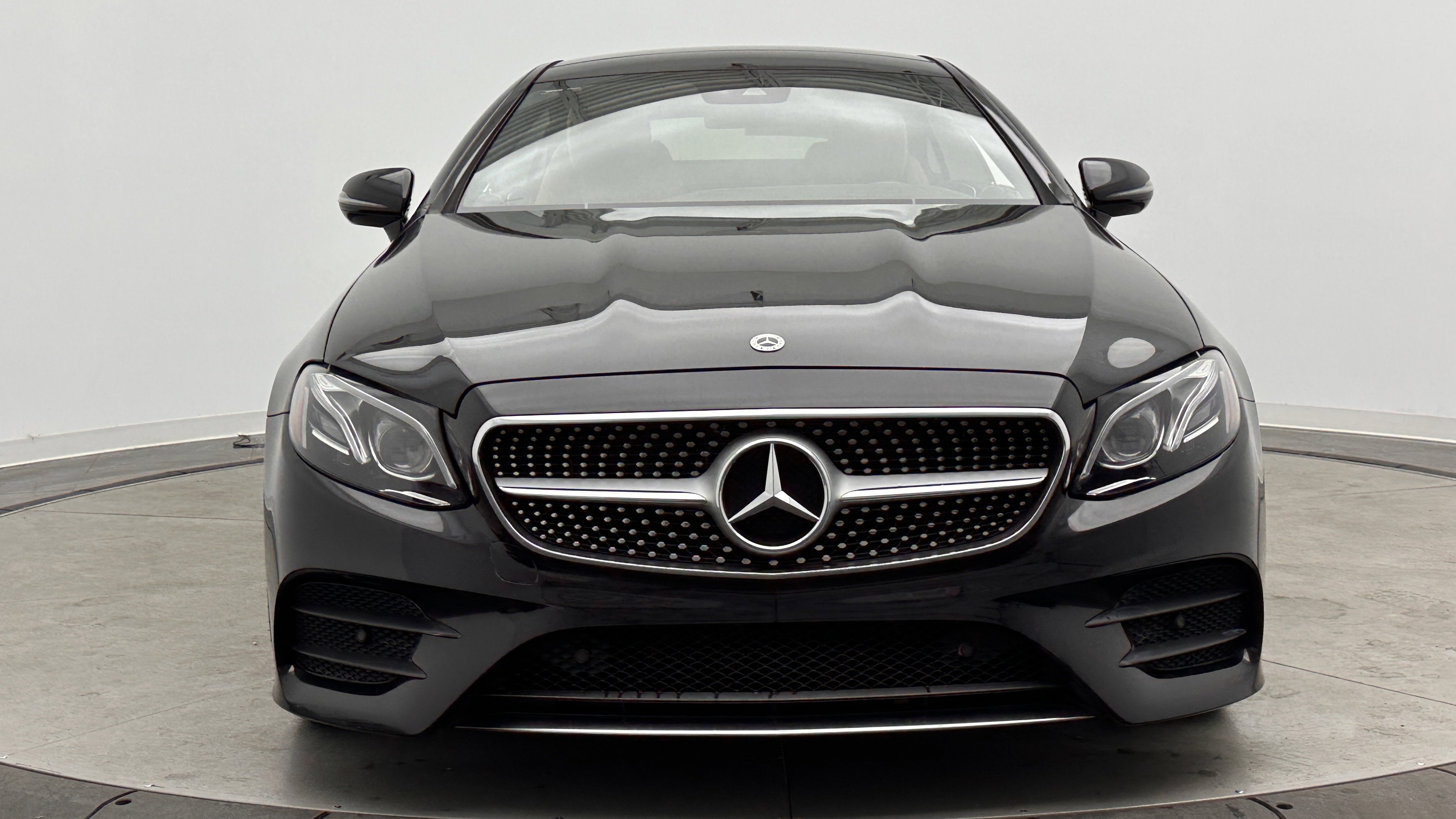 Used 2019 Mercedes-Benz E 450 Coupe image 2