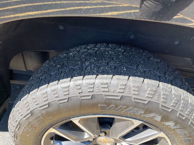 Used 2019 Chevrolet Silverado 1500 LT w/ All-Star Edition image 17