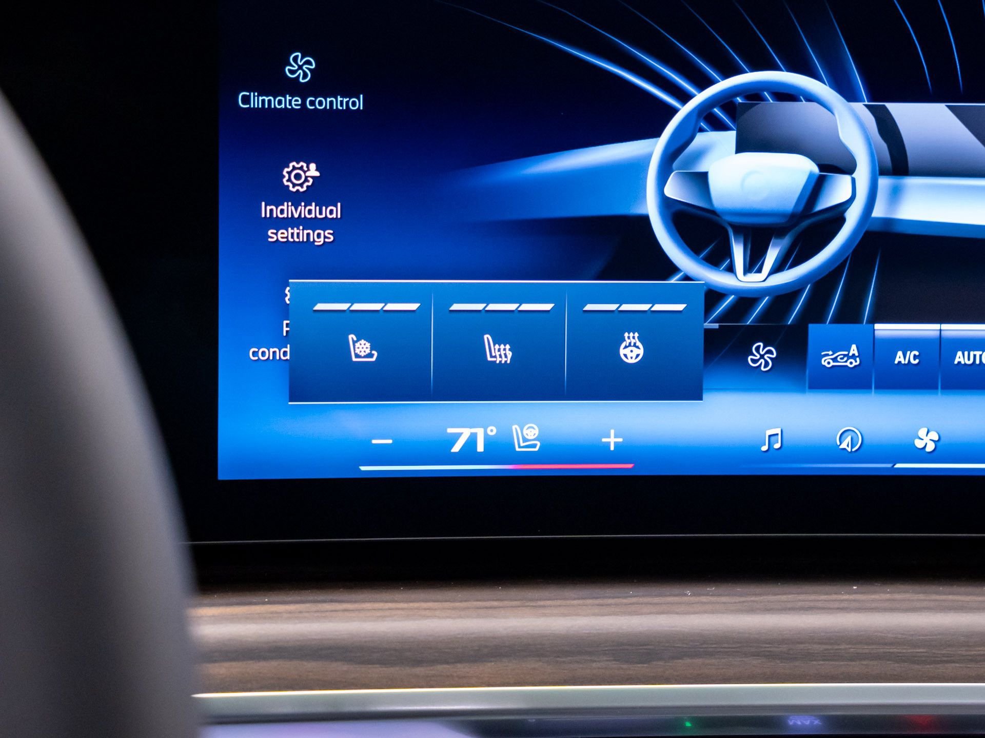 New 2026 BMW i7 M70 AWD/4WD image 29