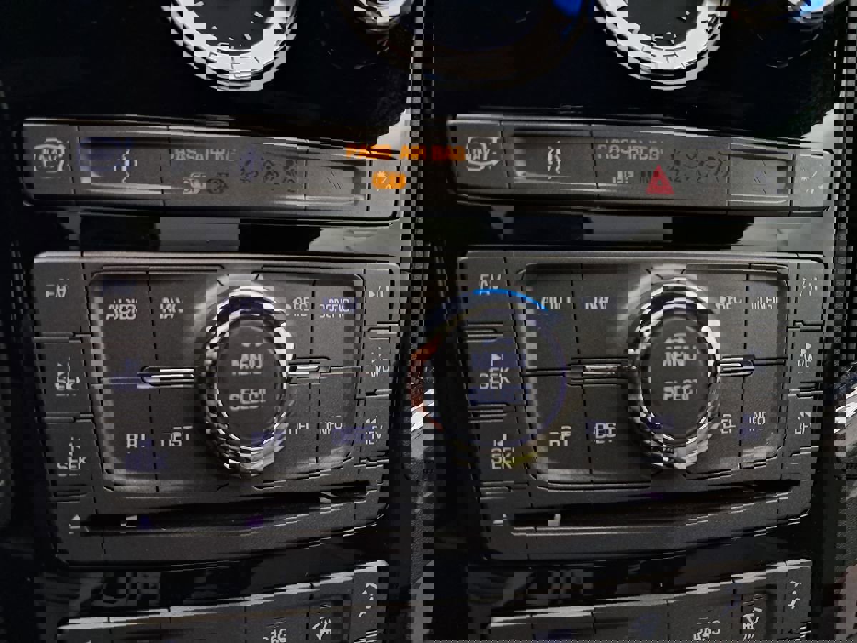 Used 2011 Cadillac CTS V w/ Wood Trim Package image 21