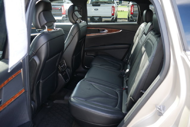 Used 2017 Lincoln MKX Reserve w/ Lincoln MKX Climate Package AWD/4WD image 26