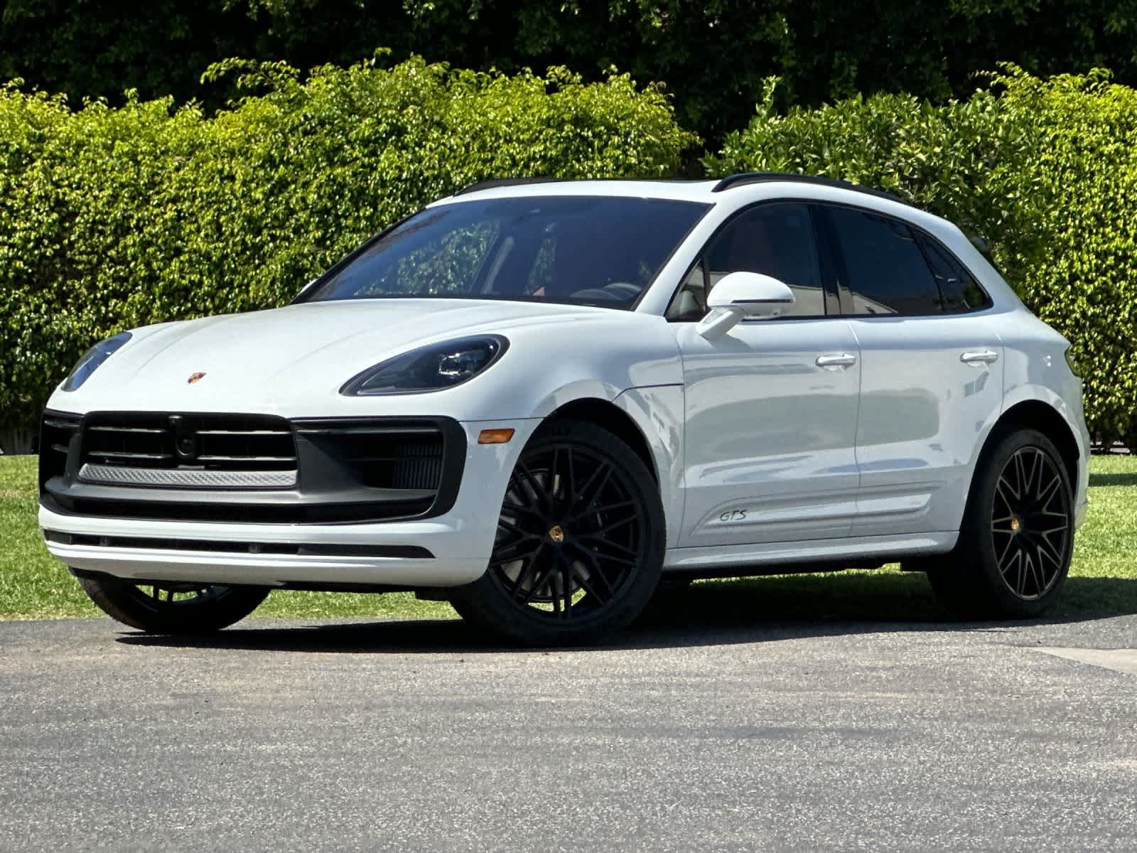 New 2026 Porsche Macan GTS AWD/4WD image 1